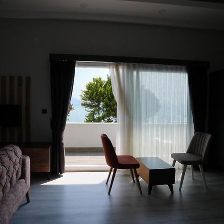 Villa Sevilla Kuşadası Ngoại thất bức ảnh