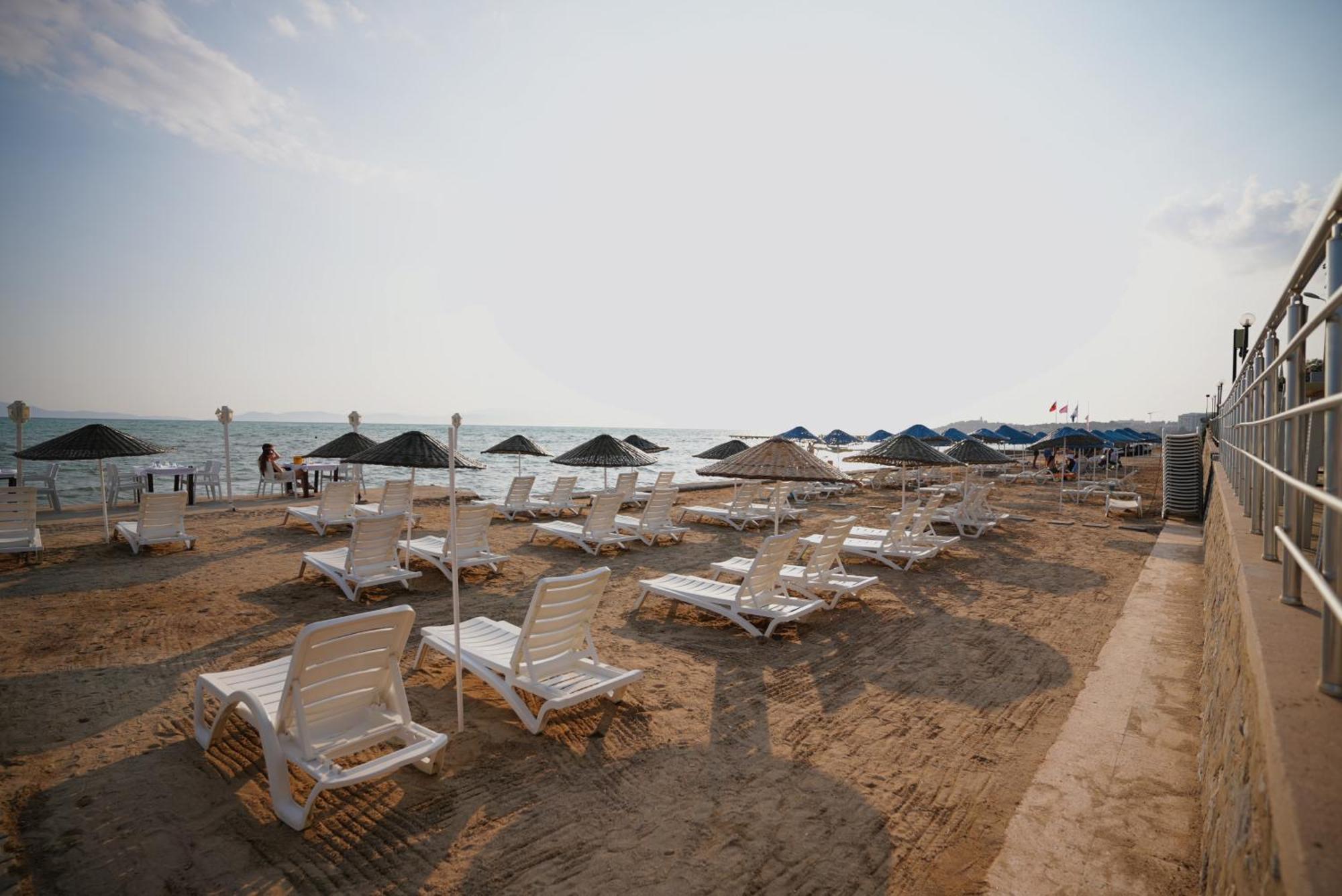 Villa Sevilla Kuşadası Ngoại thất bức ảnh
