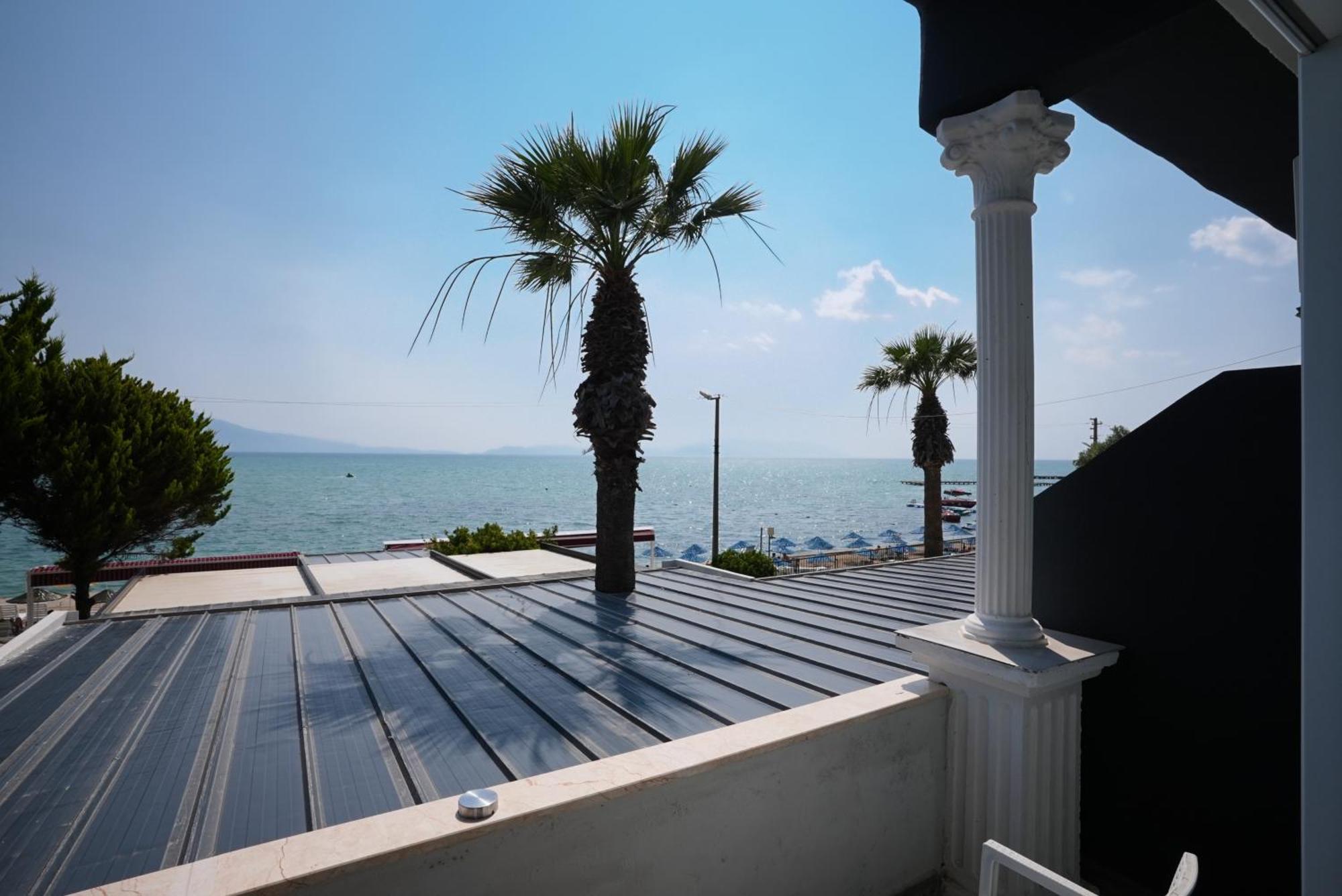 Villa Sevilla Kuşadası Ngoại thất bức ảnh