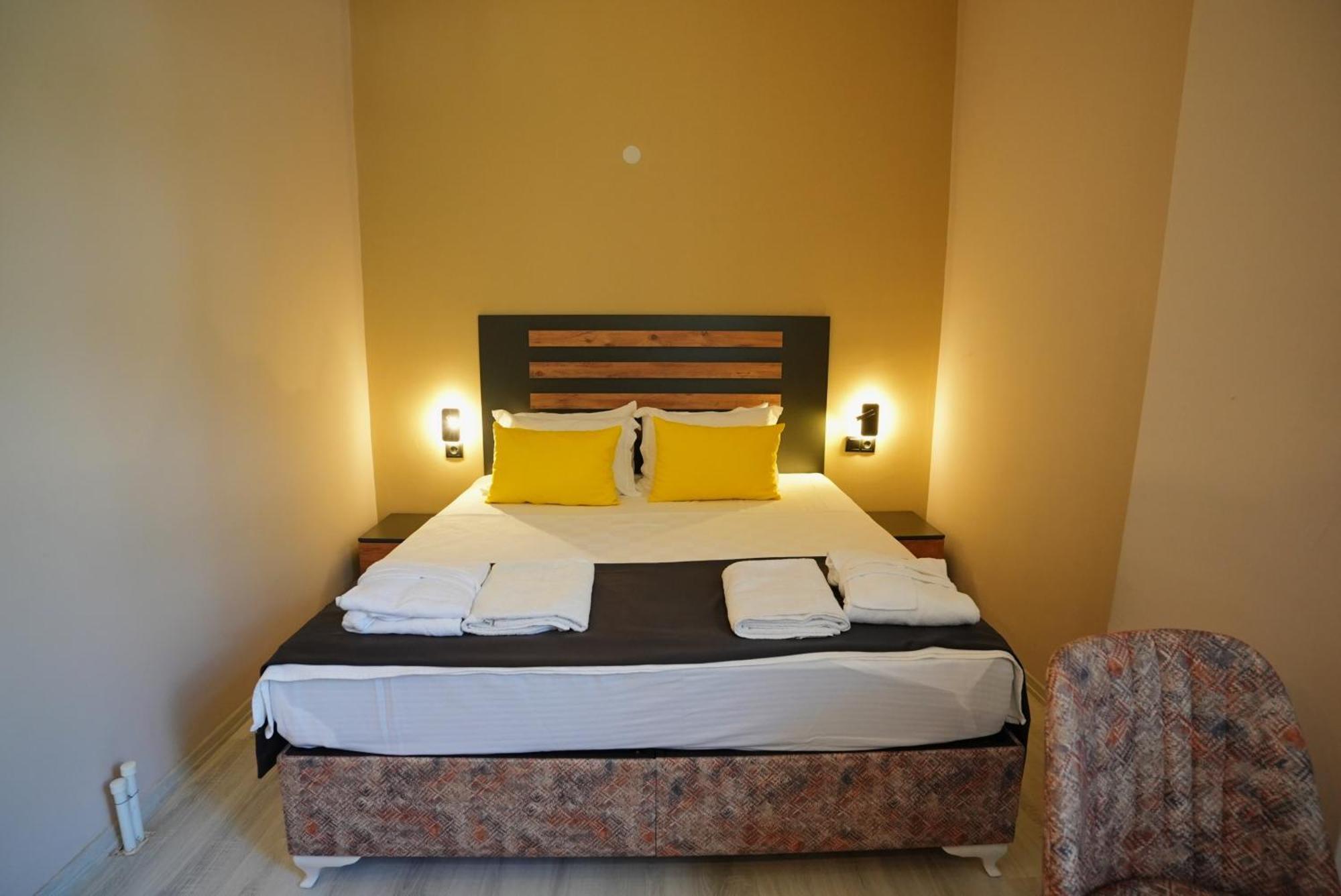Villa Sevilla Kuşadası Ngoại thất bức ảnh