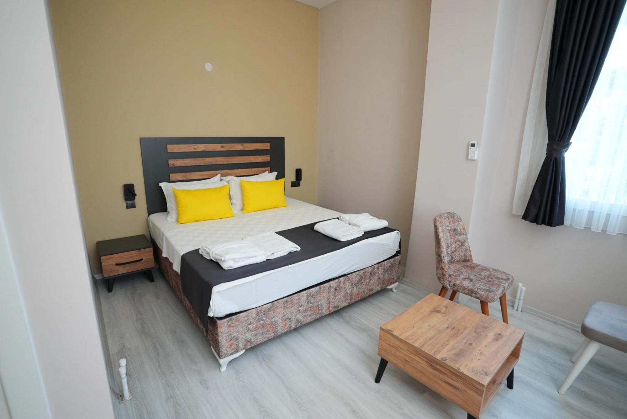Villa Sevilla Kuşadası Ngoại thất bức ảnh